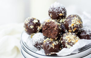 Read more about the article Rawsome Chocolate Coconut Truffles